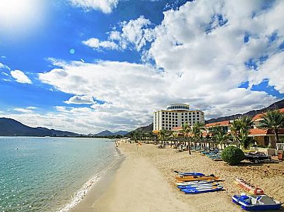 Oceanic Khorfakkan Resort & Spa